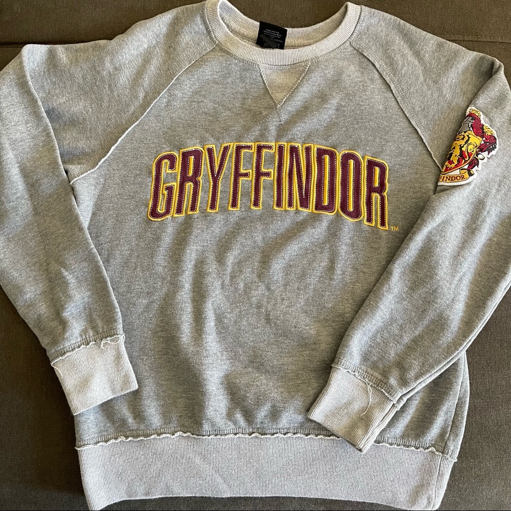 Harry Potter Gryffindor Sweatshirt Universal Studios Official Wizarding World S